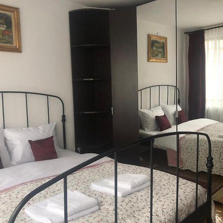 Marie Apartment Bucarest Extérieur photo